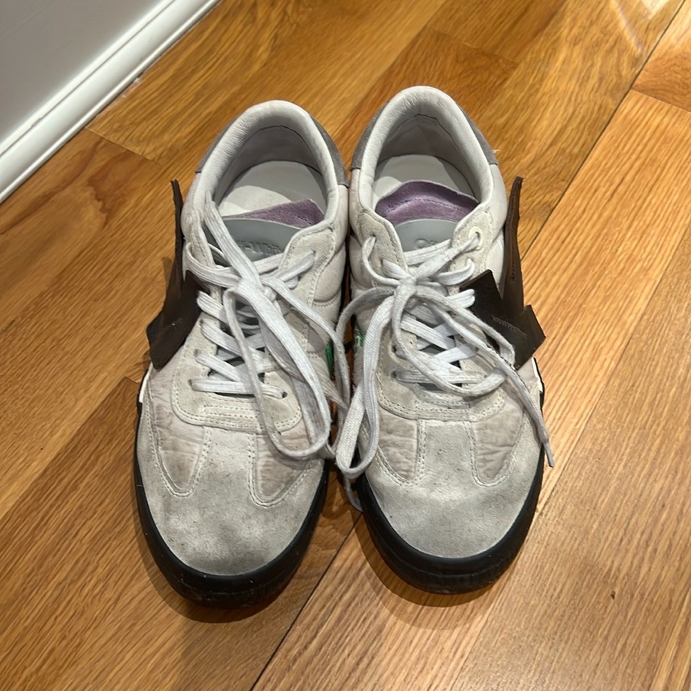 Off white mens sneakers size 42